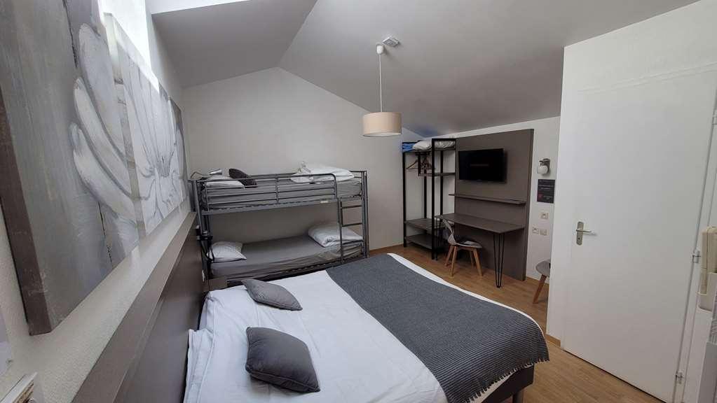 Cit'Hotel Le Cheval Blanc Cognac Centre Habitación foto